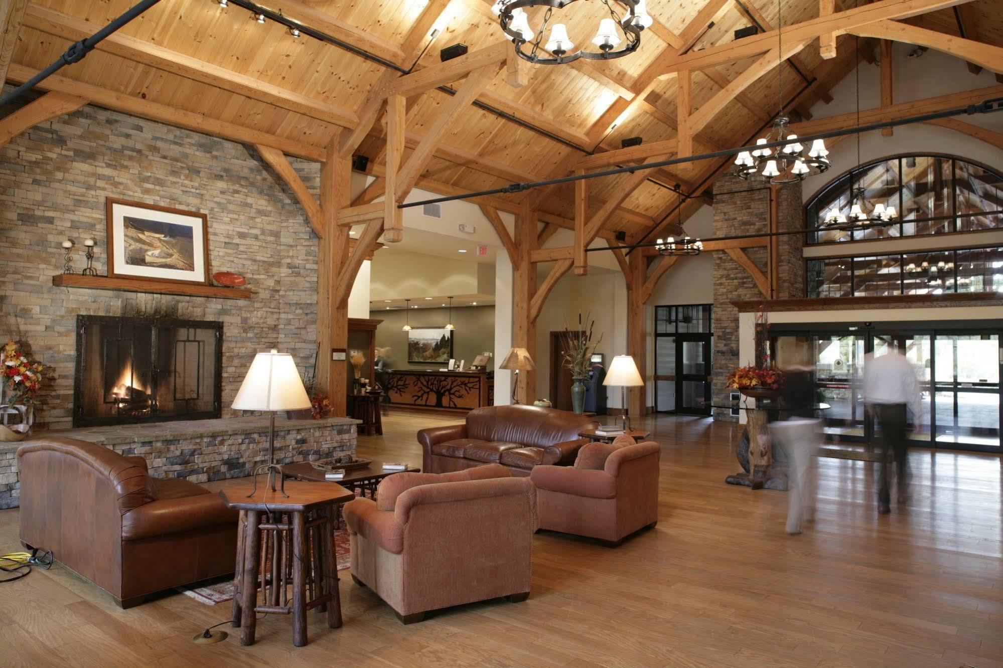 Stonewall Resort Roanoke 내부 사진